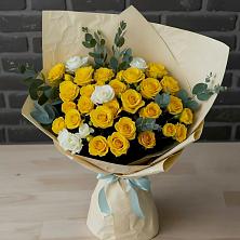 Букет цветов из:  Розы в Матвеевом Кургане