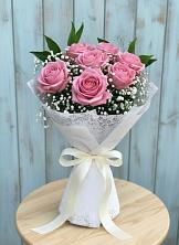 Букет цветов из:  Розы в Матвеевом Кургане