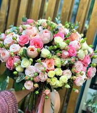 Букет цветов из:  Розы #REPLACE_PRED# Матвеевом Кургане