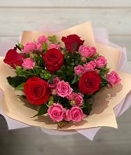 Букет цветов из:  Розы #REPLACE_PRED# Матвеевом Кургане