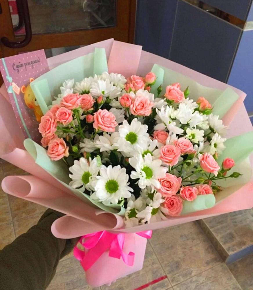 Букет цветов из: Розы и Хризантемы в Матвеевом Кургане