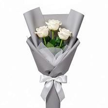 Букет 3 белые розы в Матвеевом Кургане