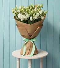 Букет цветов из:  Лизиантусы в Матвеевом Кургане