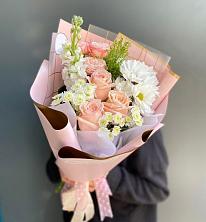 Букет цветов из:  Хризантемы и Розы в Матвеевом Кургане