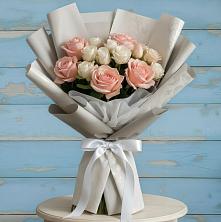 Букет цветов из:  Розы в Матвеевом Кургане