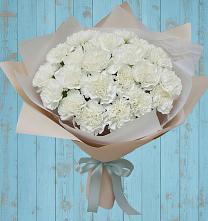 Букет цветов из:  Гвоздики #REPLACE_PRED# Матвеевом Кургане