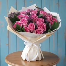 Букет цветов из:  Розы в Матвеевом Кургане